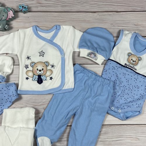 8 részes,  macis mintájú kék-fehér hazahozós kisfiú baby szett