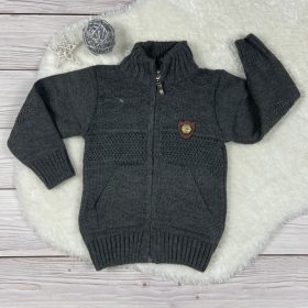 Sötétszürke kötött kisfiú kardigán