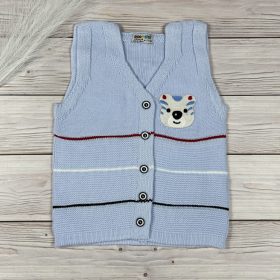 Kötött világoskék állatfigurás mellény