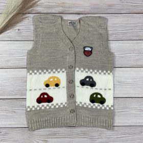 Bézs színű kötött autós mellény