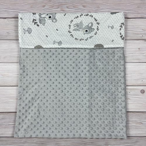 Őzikés mintájú minky babatakaró