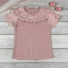 Rózsaszín csipkés, rövid ujjú elegáns kislány felső