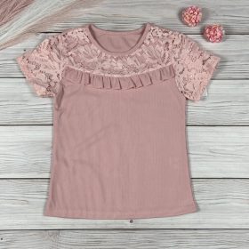 Rózsaszín csipkés, rövid ujjú elegáns kislány felső